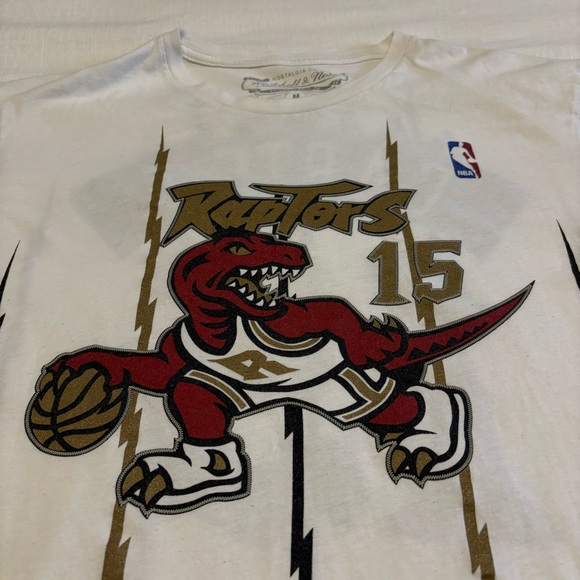 Men’s Mitchell & Ness Toronto Raptors Vince Carter Tee - Picture 2 of 9